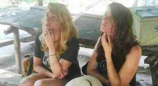 Двох американок депортували з Камбоджі за еротичний фотосет (11 фото)