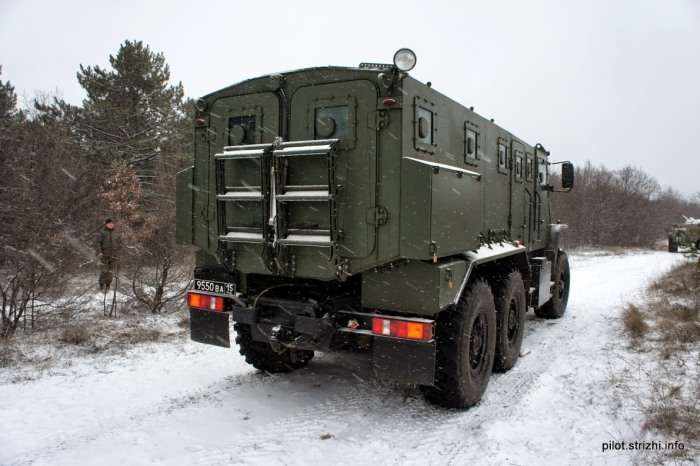 Новий бронеавтомобіль Урал ВВ на озброєнні російської армії (11 фото)