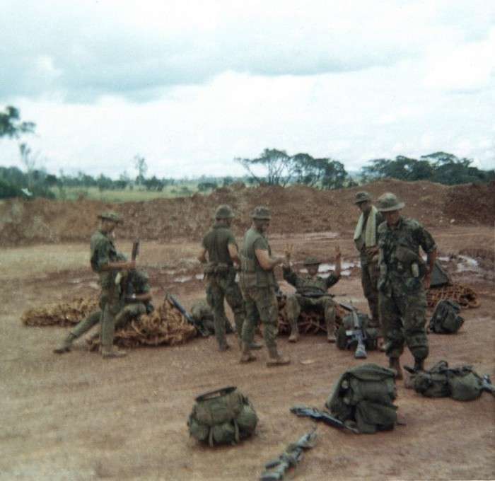 Фотографії американського солдата в роки війни у Вєтнамі (40 фото)