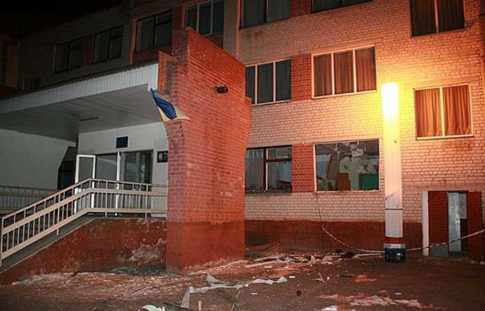 У Чернігівській області затримали чоловіка, який приніс у школу гранатомет (7 фото)