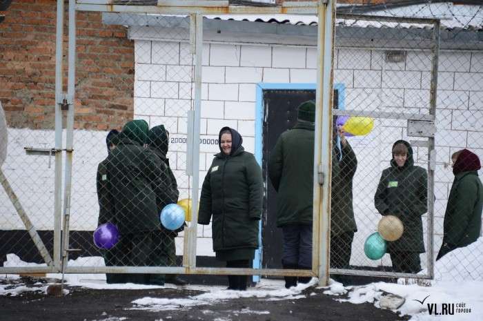 У жіночій колонії Приморського краю обрали «Міс Весну – 2015» (32 фото)