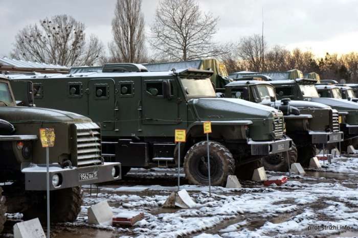 Будні військовослужбовців розвідзагону «Русь» (19 фото)