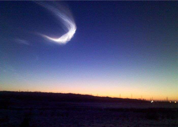 Над Благовіщенському пролетіла друга ступінь американської ракети Falcon 9 (9 фото + 2 відео)