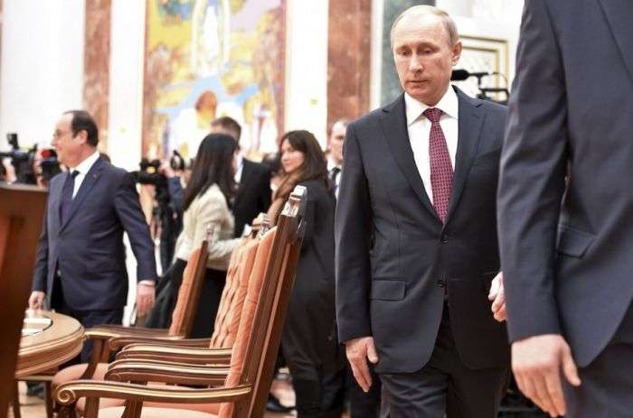 В ході «нормандських» переговорів вдалося домовитися про припинення вогню (23 фото)