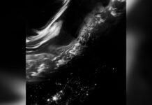 Супутник Зафіксував Північне Сяйво Над Ісландією та Канадою