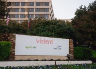 Сенат Розслідує Діяльність Фармкомпанії, що отримує Прибуток від Програми 340B з Ціноутворення на Ліки