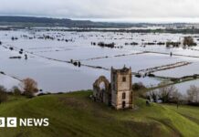 Велика Британія стикається з дедалі більш частими та сильними зимовими повенями