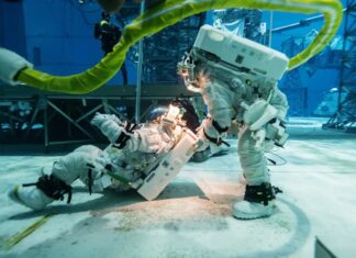 NASA Готує Космічні Скафандри Нового Покоління до Місії на Місяць у 2028 році