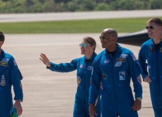 NASA Запускає Місію “Артеміда-2” у День Дурня: Жодного Жарту