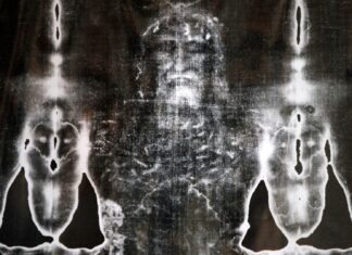 ДНК-аналіз Туринської плащаниці виявив сліди багатовікових забруднень