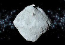 Шрами нещодавньої зустрічі: 1 000 років тому астероїд Рюгу зазнав ударів рою мікрометеоритів